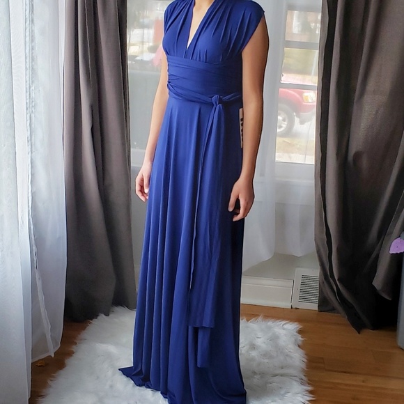 Multi style dress - Picture 2 of 3